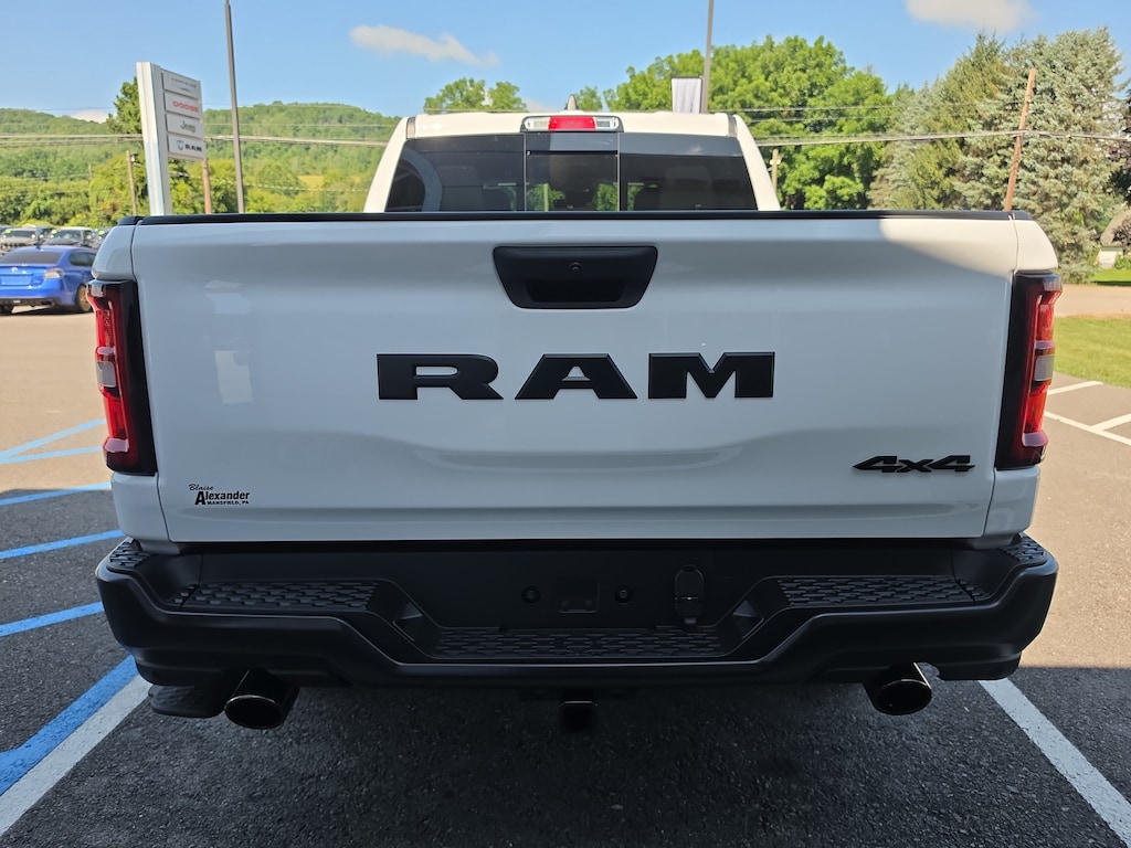 New 2026 Ram 1500 TRADESMAN CREW CAB 4X4 Pickup