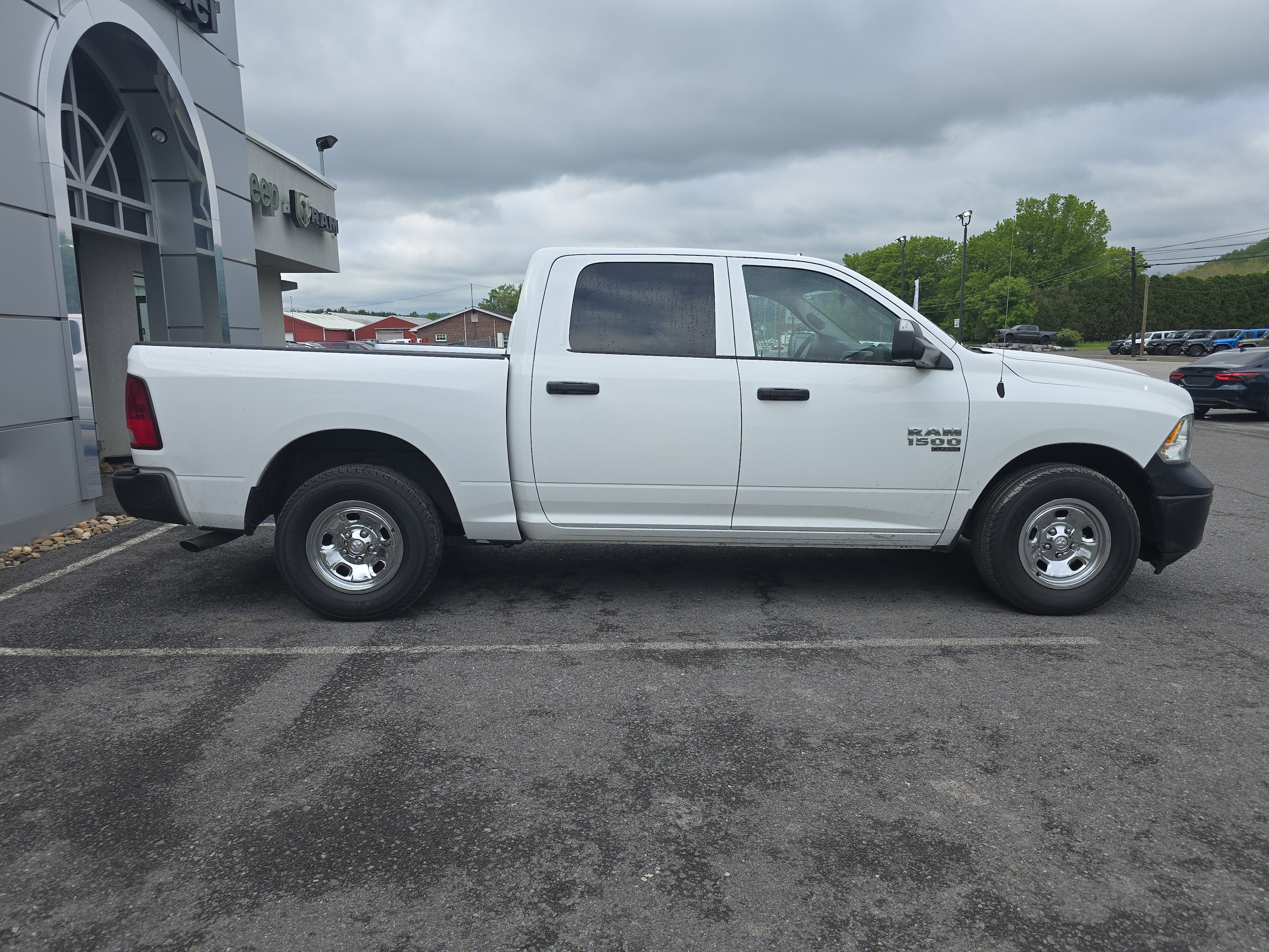 Used 2022 RAM Ram 1500 Classic Tradesman with VIN 3C6RR6KG5NG284293 for sale in Mansfield, PA