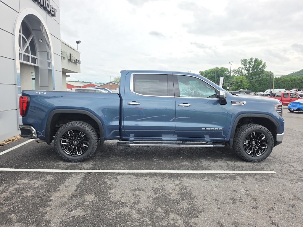 Used 2024 GMC Sierra 1500 SLT Truck Crew Cab