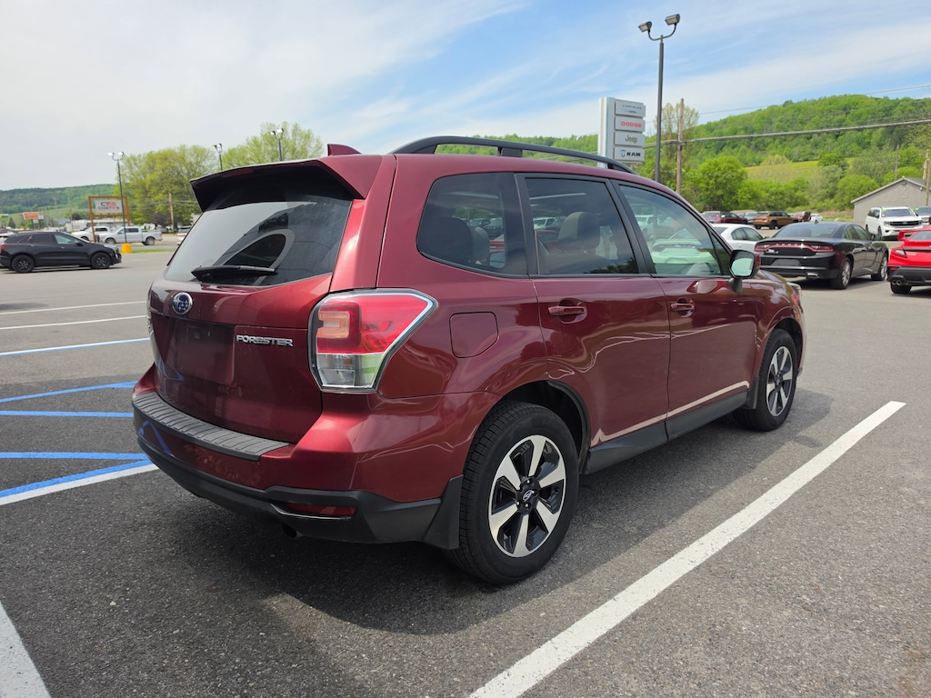 Used 2018 Subaru Forester 2.5i Premium SUV