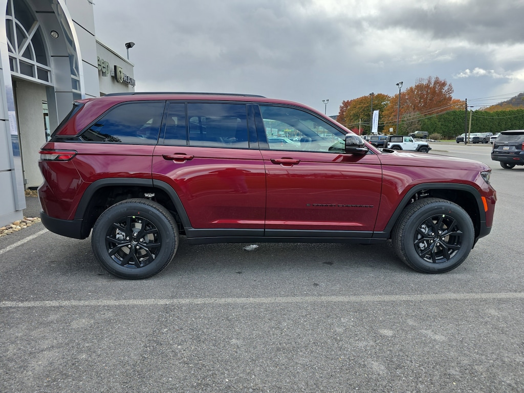 New 2025 Jeep Grand Cherokee ALTITUDE X 4X4 Sport Utility