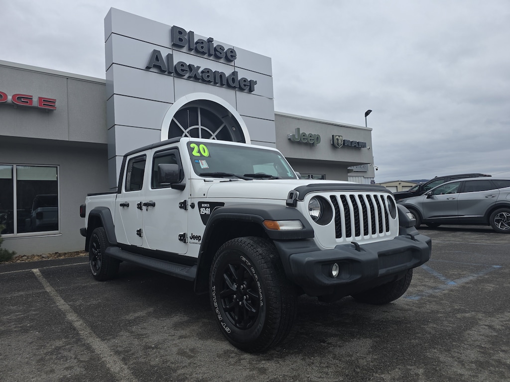 Used 2020 Jeep Gladiator Sport Truck Crew Cab