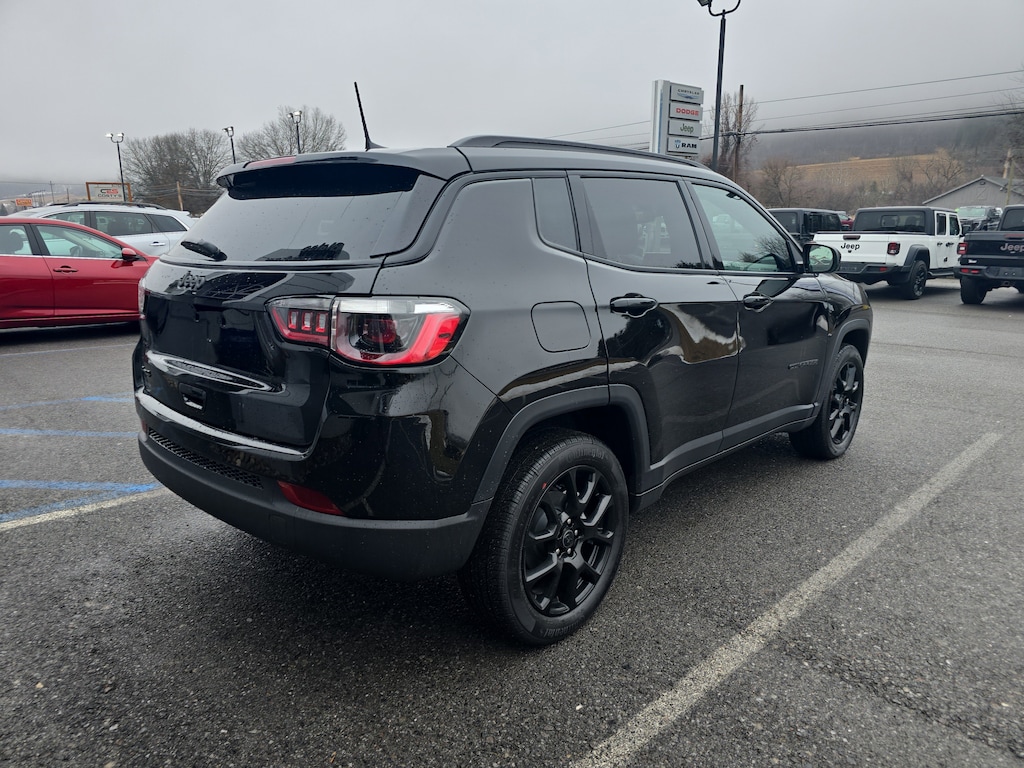 New 2026 Jeep Compass LATITUDE ALTITUDE 4X4 Sport Utility