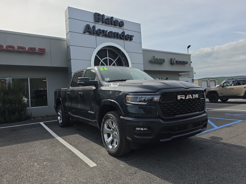 New 2026 Ram 1500 BIG HORN CREW CAB 4X4 5'7 BOX Pickup