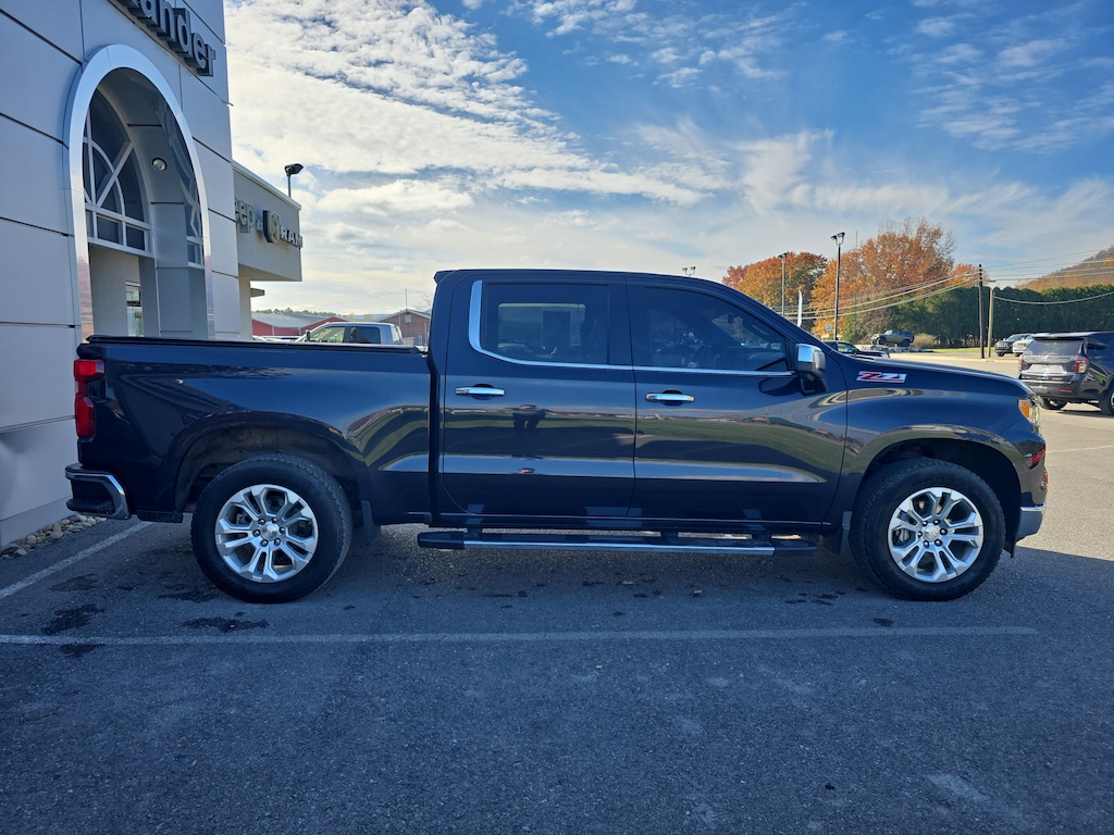 Used 2022 Chevrolet Silverado 1500 LTZ Truck Crew Cab