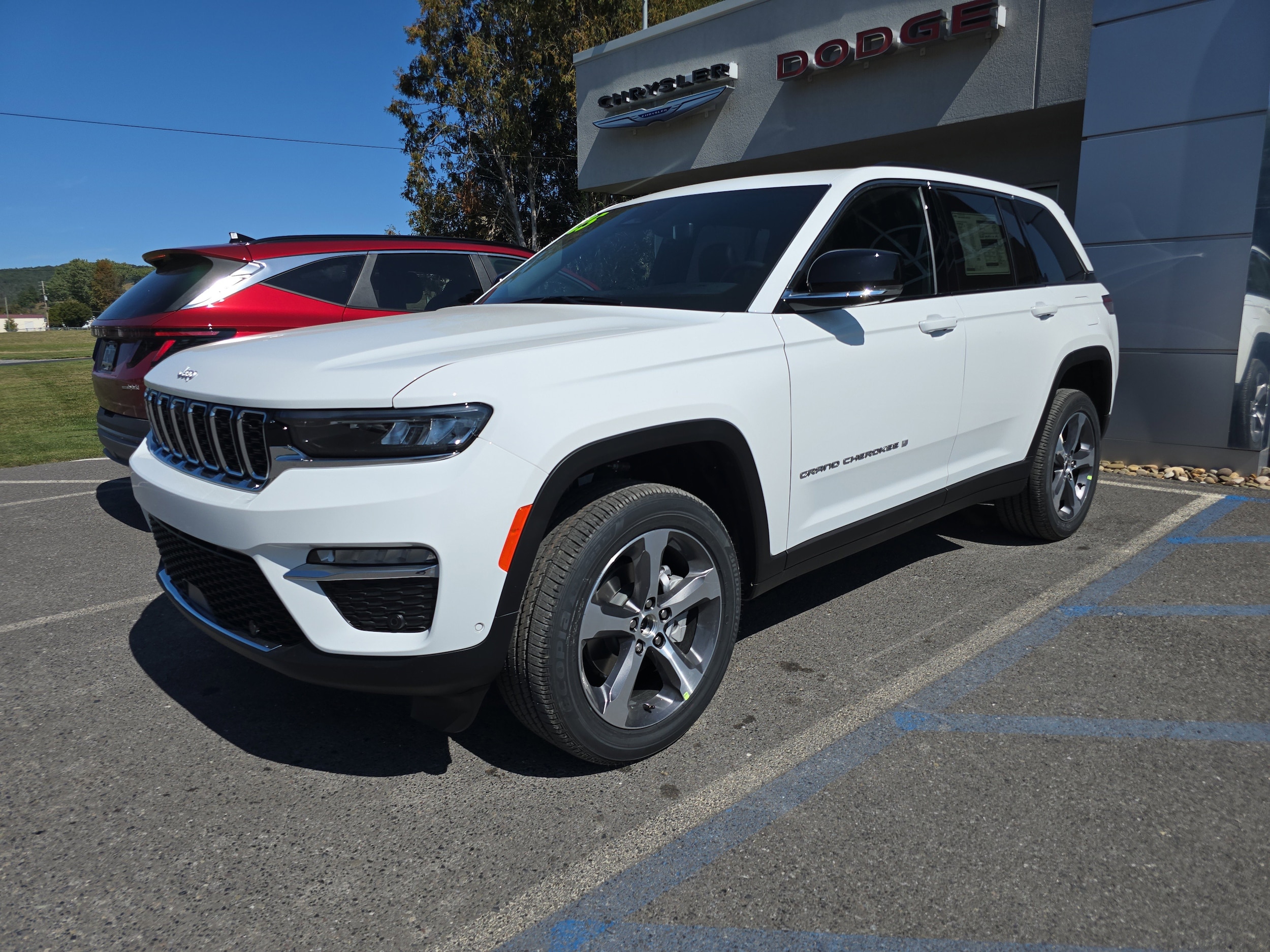 2025 Jeep Grand Cherokee Limited - Photo 8