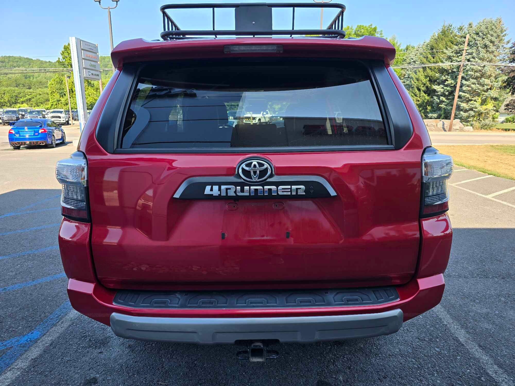2022 Toyota 4Runner TRD Premium 4WD photo 3