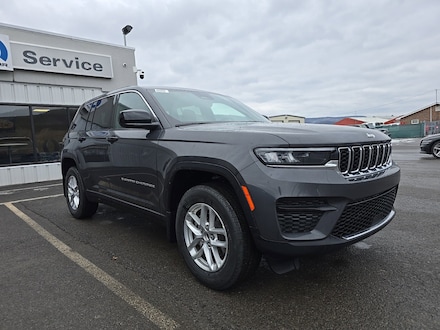 2025 Jeep Grand Cherokee LAREDO X 4X4 Sport Utility