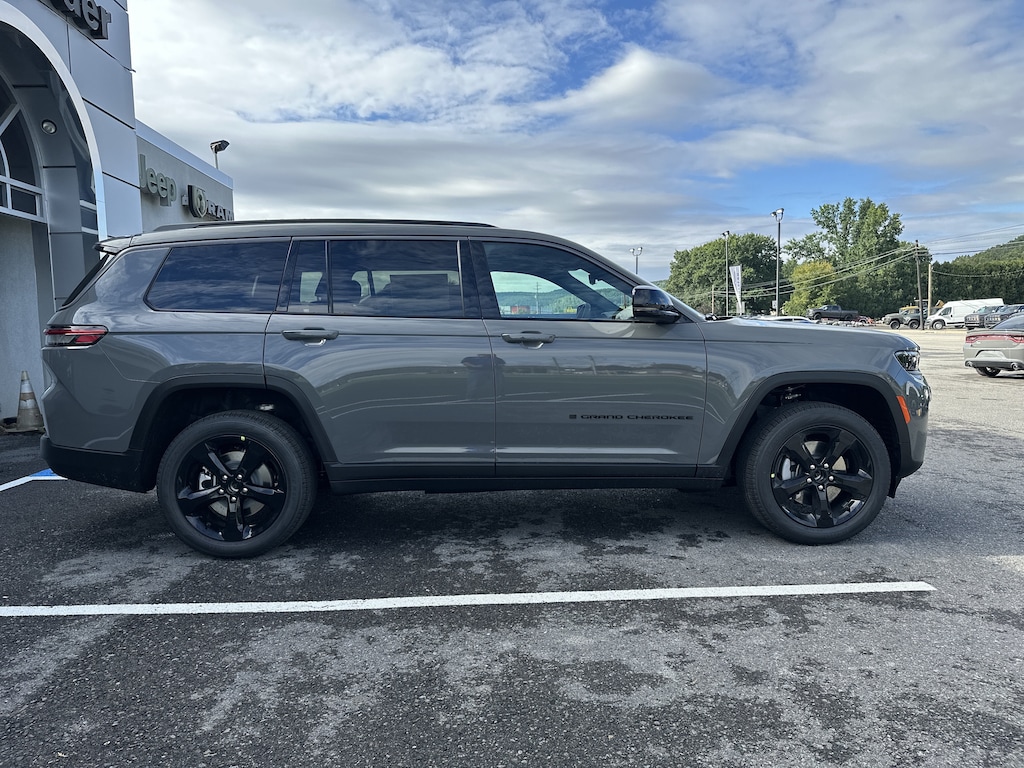 New 2027 Jeep Grand Cherokee L LIMITED 4X4 Sport Utility