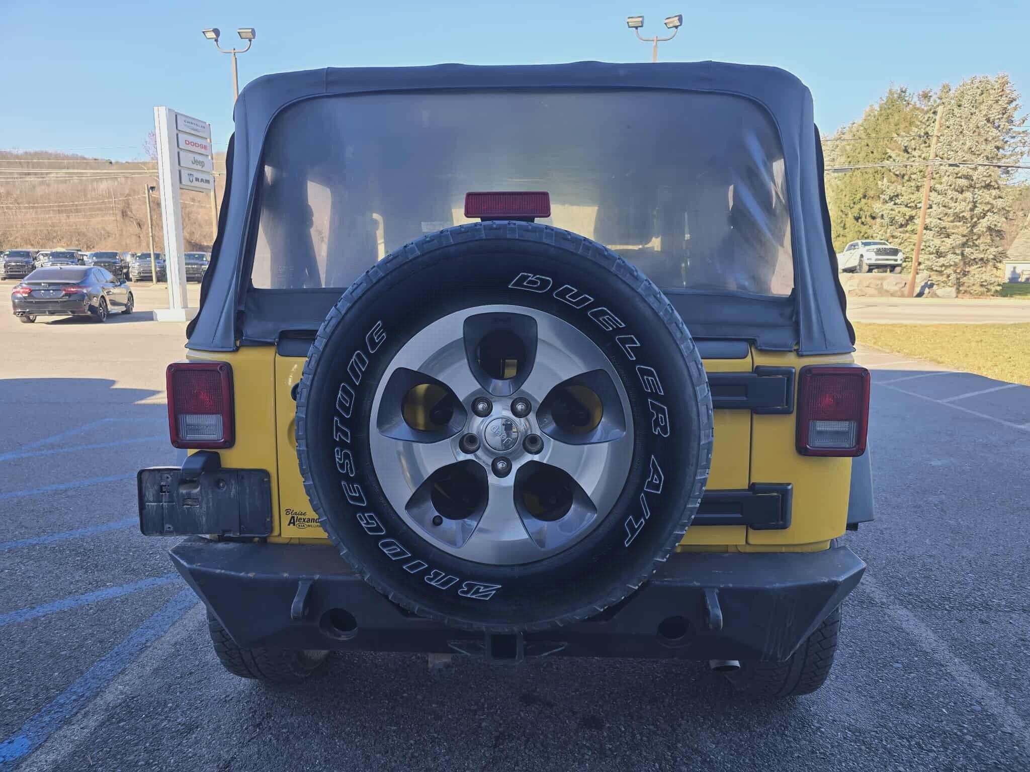 2015 Jeep Wrangler Two-Door Sport photo 3