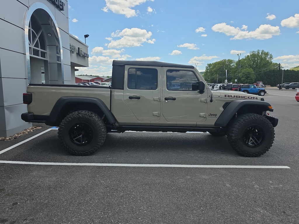 Used 2020 Jeep Gladiator Rubicon Truck Crew Cab