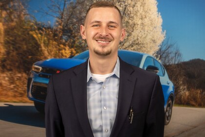 Staff member Joel Dreese from ID_5df005f085a0