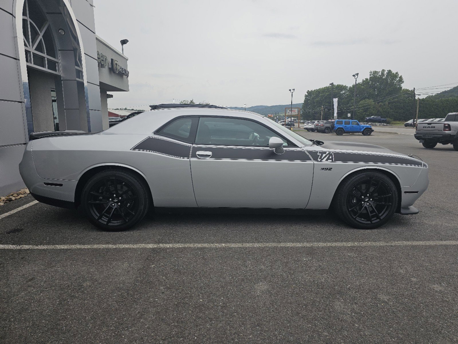 Used 2021 Dodge Challenger R/T with VIN 2C3CDZFJ8MH513976 for sale in Mansfield, PA