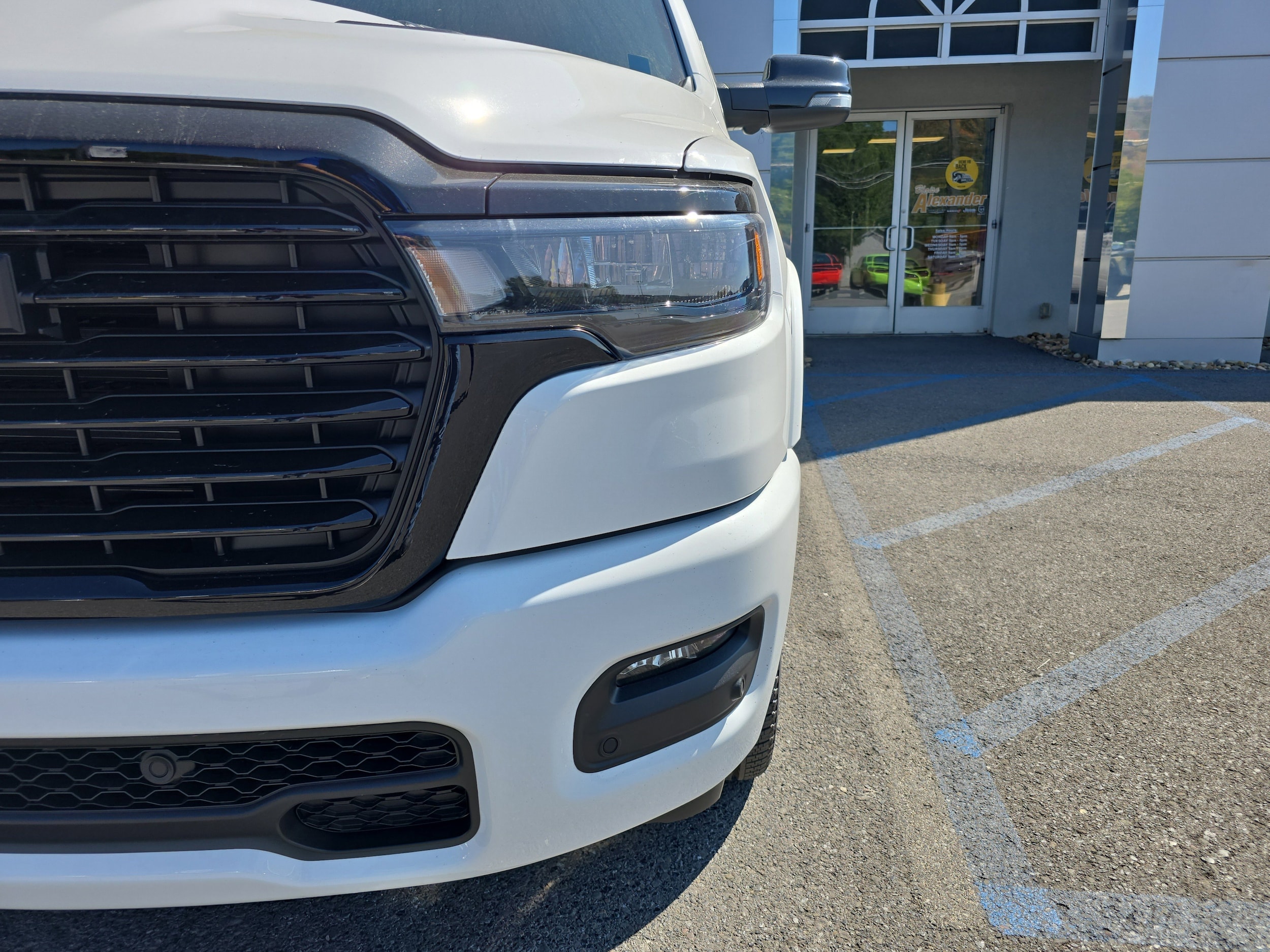 2026 RAM 1500 Laramie - Photo 10