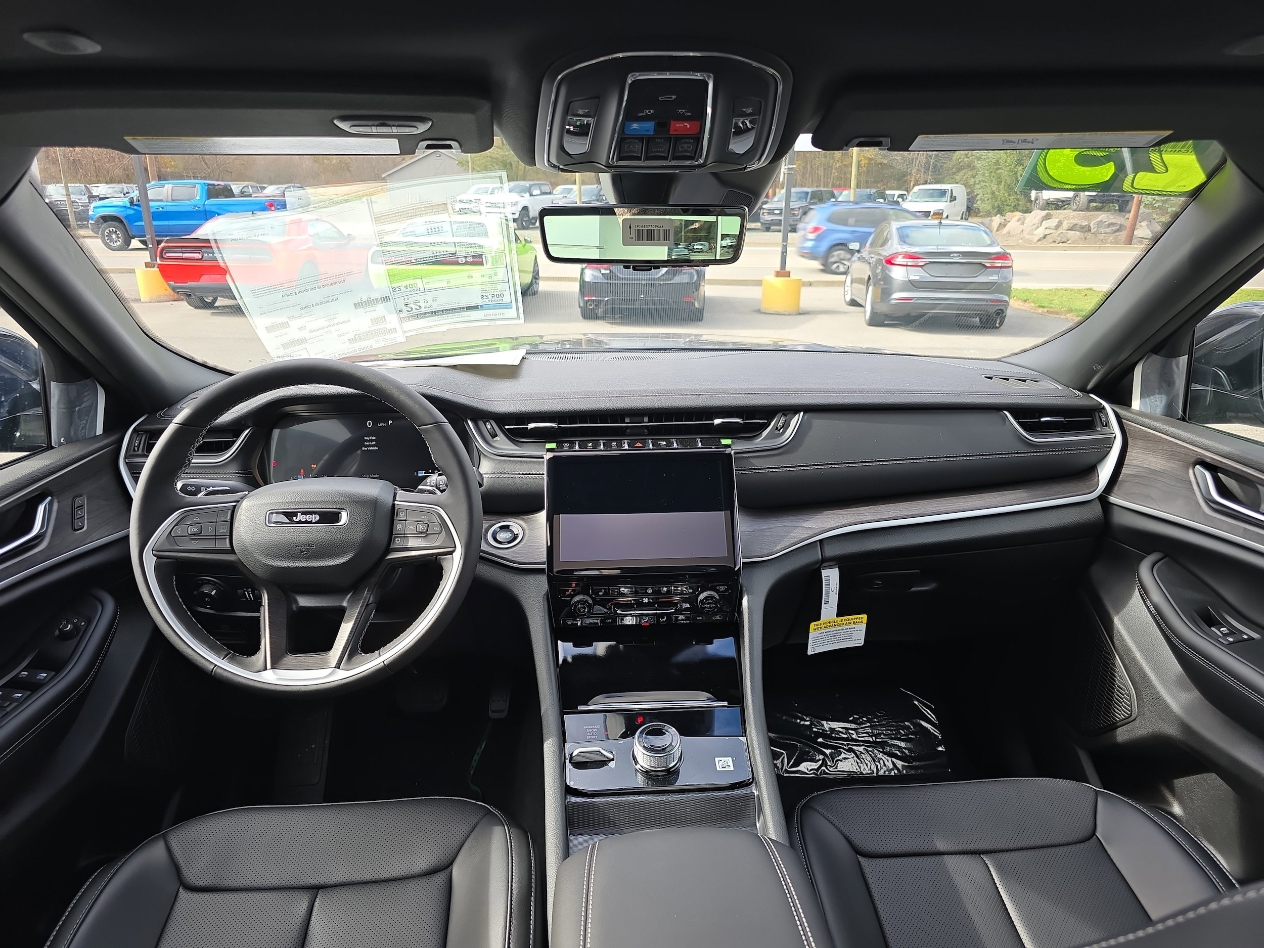 2025 Jeep Grand Cherokee Limited - Photo 15