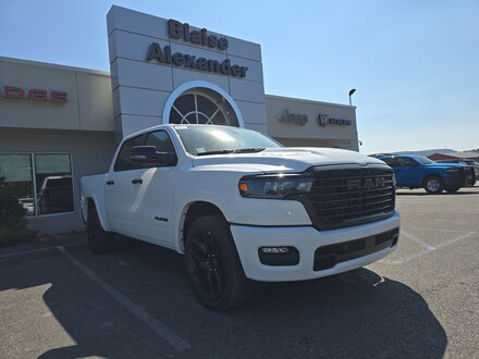 2026 Ram 1500 LARAMIE CREW CAB 4X4 5'7 BOX Pickup
