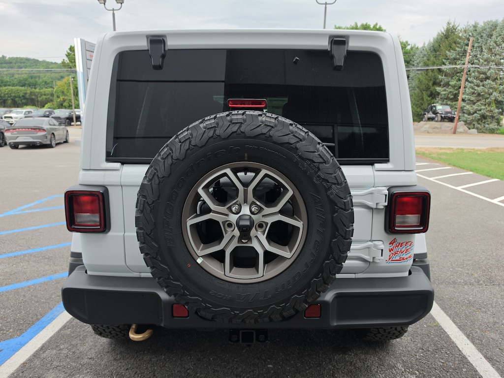 New 2026 Jeep Wrangler 4 Door - SPORT Sport Utility