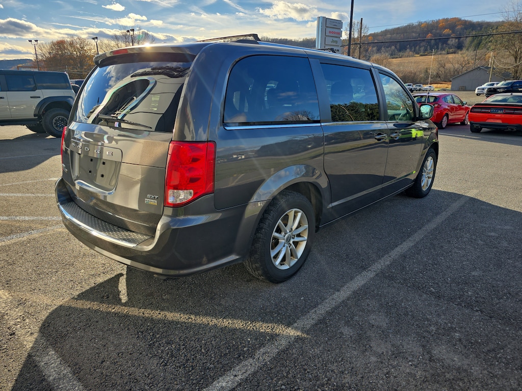 Used 2019 Dodge Grand Caravan SXT Van Passenger Van
