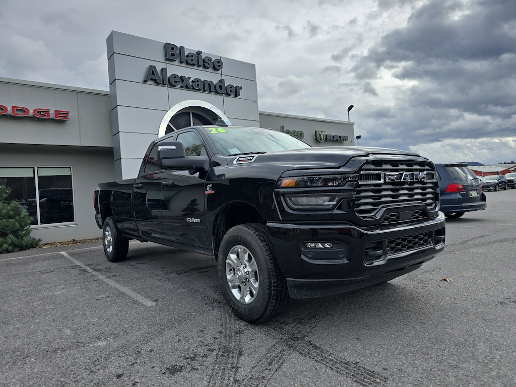 New 2026 Ram 3500 BIG HORN CREW CAB 4X4 8' BOX Pickup