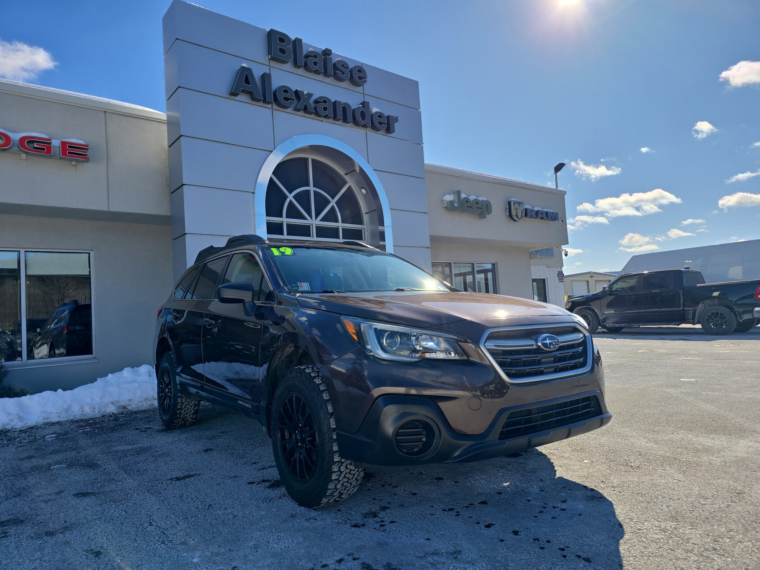 2019 Subaru Outback Base