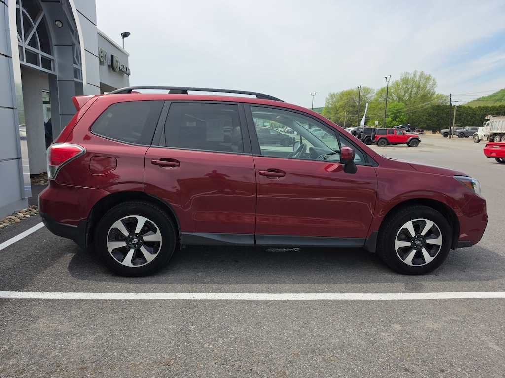 Used 2018 Subaru Forester 2.5i Premium SUV