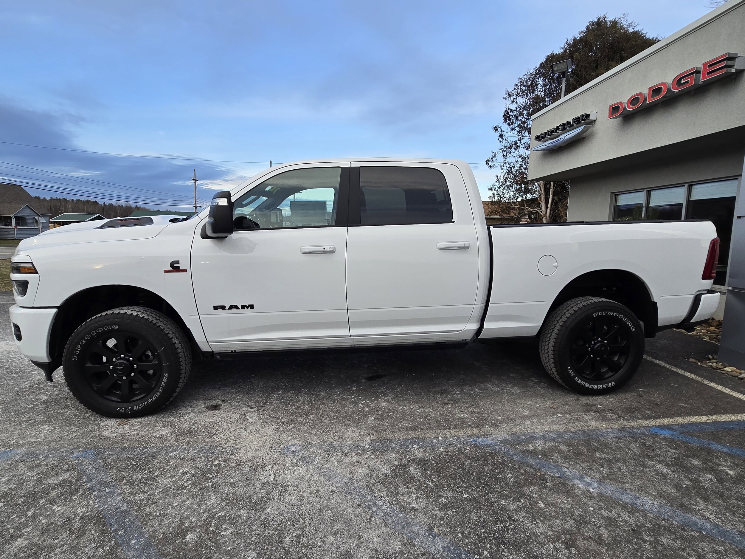 2026 RAM 2500 Laramie - Photo 7