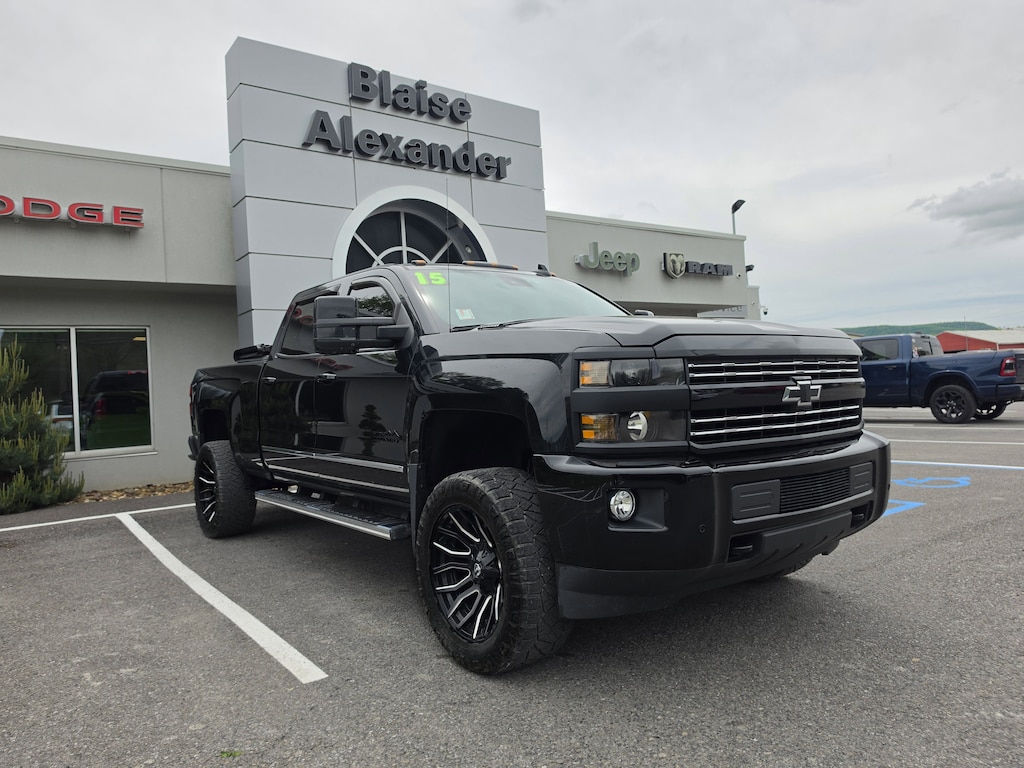 Used 2015 Chevrolet Silverado 2500HD Built After Aug 14 High Country Truck Crew Cab