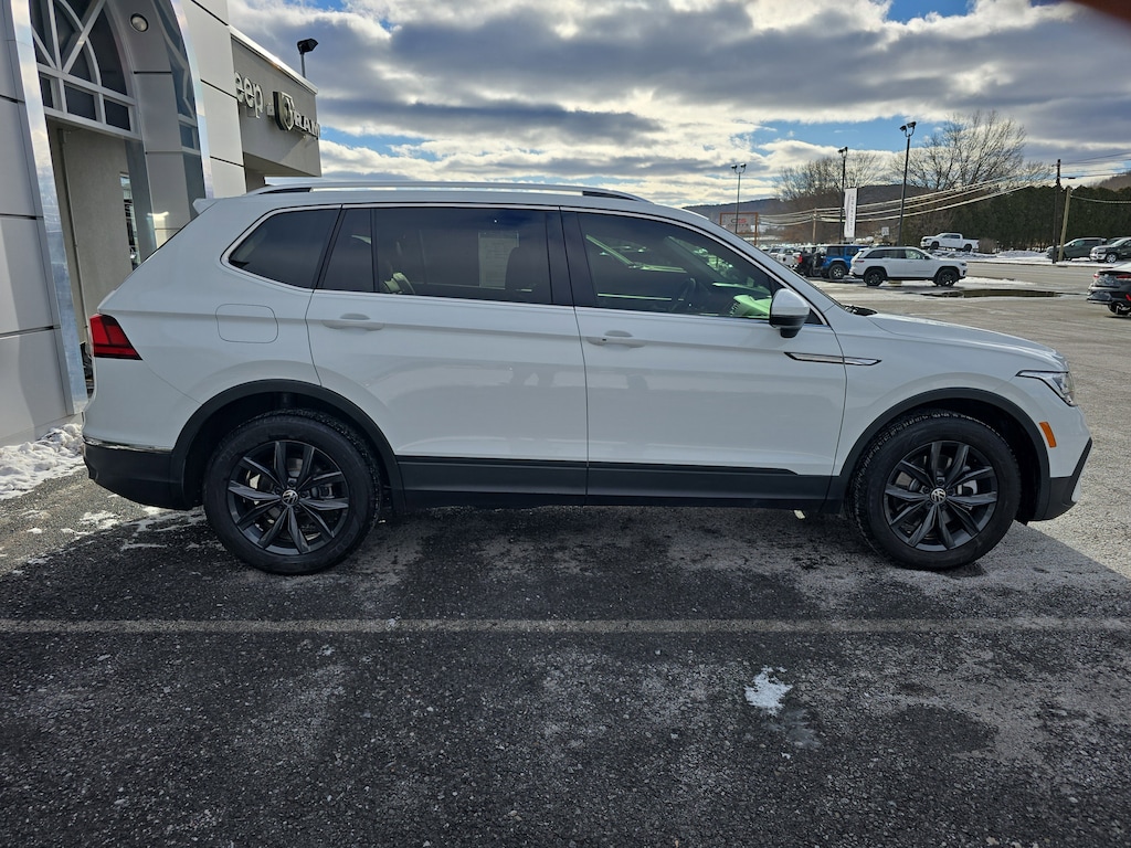 Used 2024 Volkswagen Tiguan 2.0T SE SUV