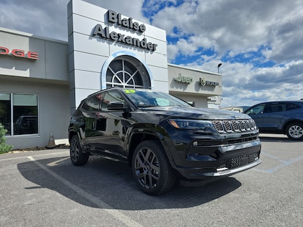 2025 Jeep Compass LIMITED 4X4 Sport Utility
