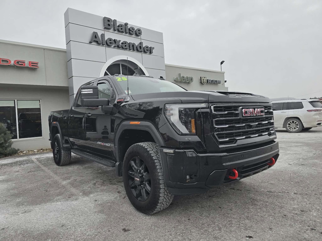 Used 2025 GMC Sierra 2500HD AT4 Truck Crew Cab