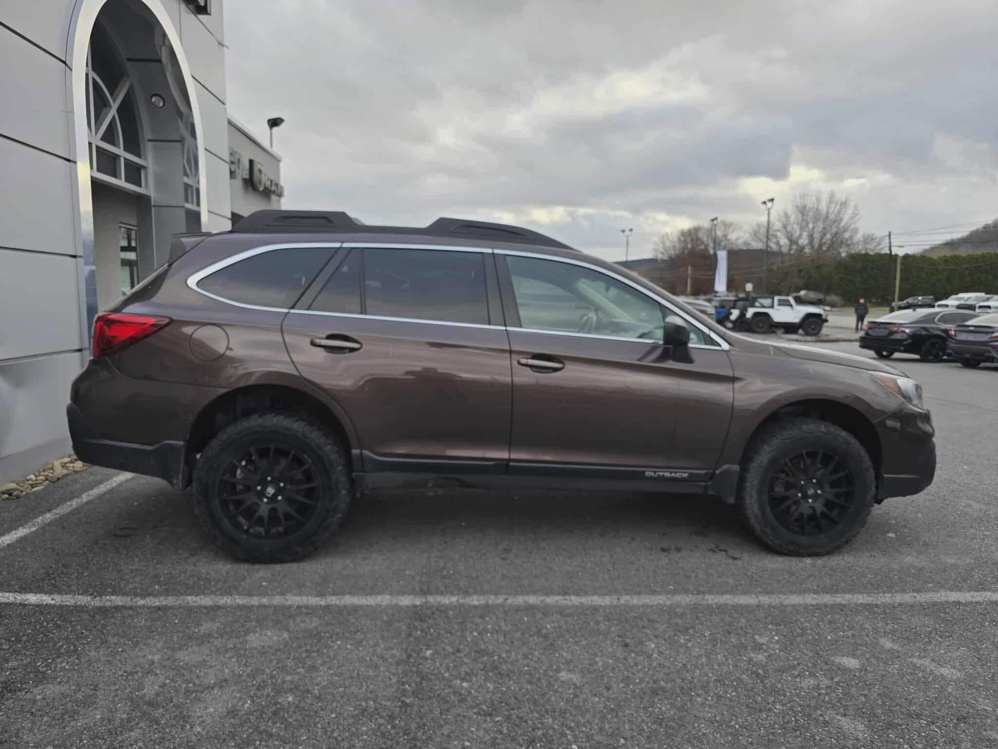 Used 2019 Subaru Outback Base with VIN 4S4BSABC2K3322748 for sale in Mansfield, PA