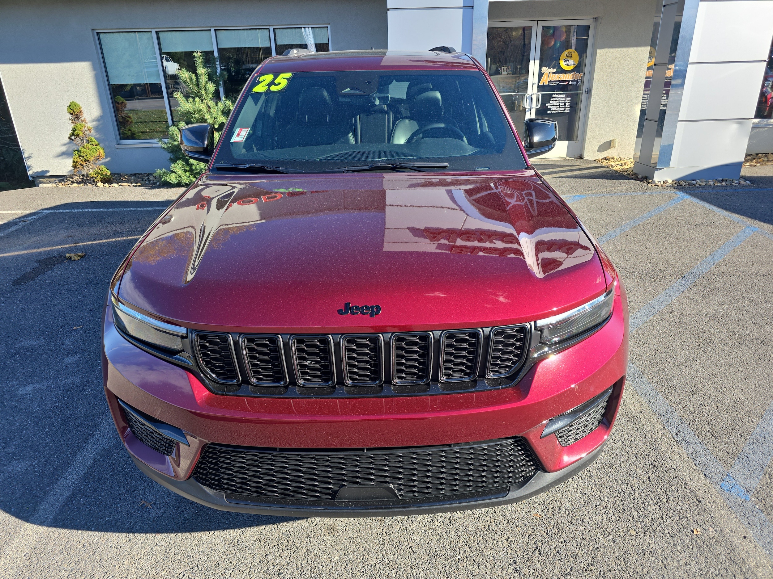 2025 Jeep Grand Cherokee Limited - Photo 9