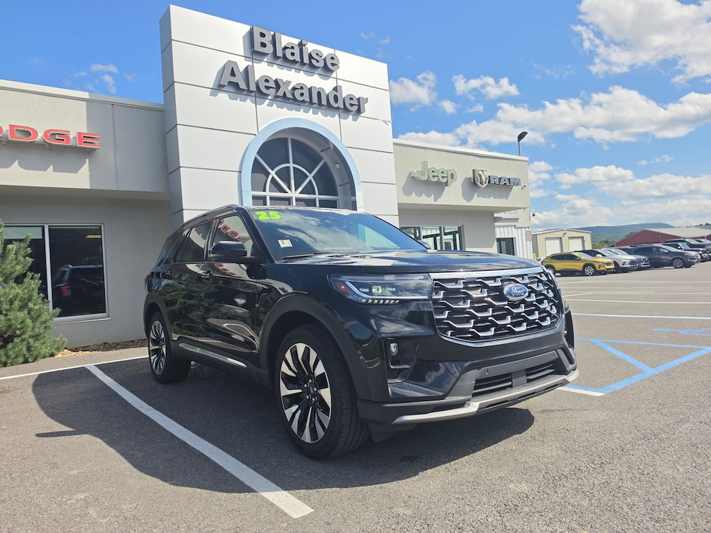 Used 2025 Ford Explorer Platinum SUV
