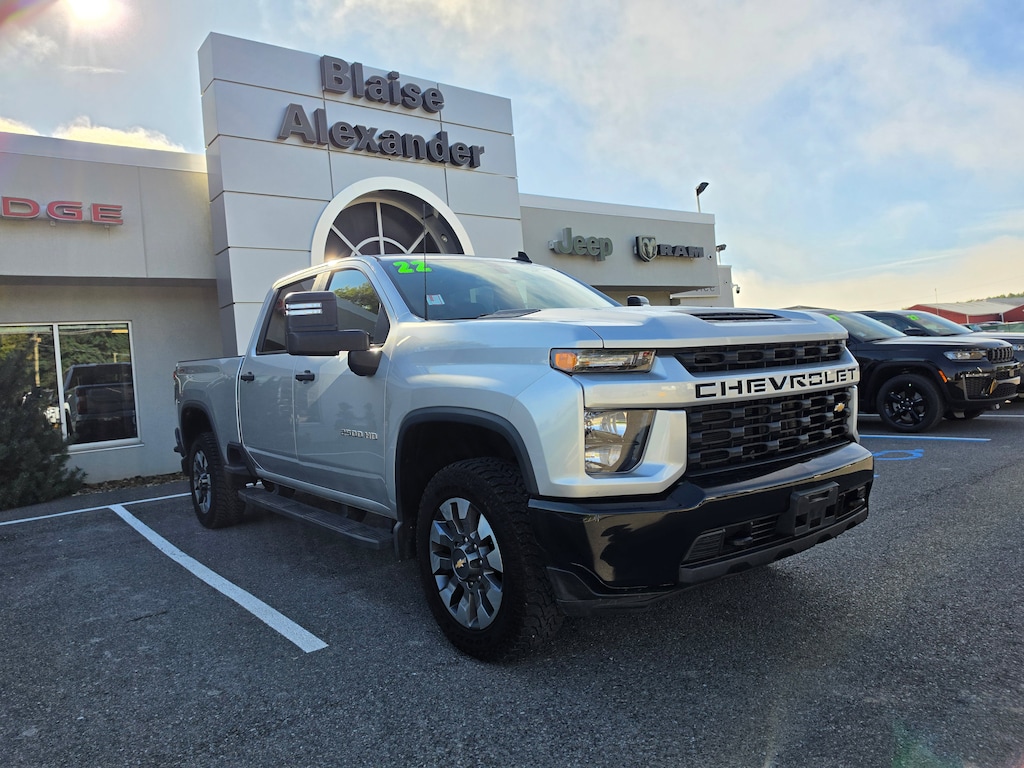 Used 2022 Chevrolet Silverado 2500HD Custom Truck Crew Cab