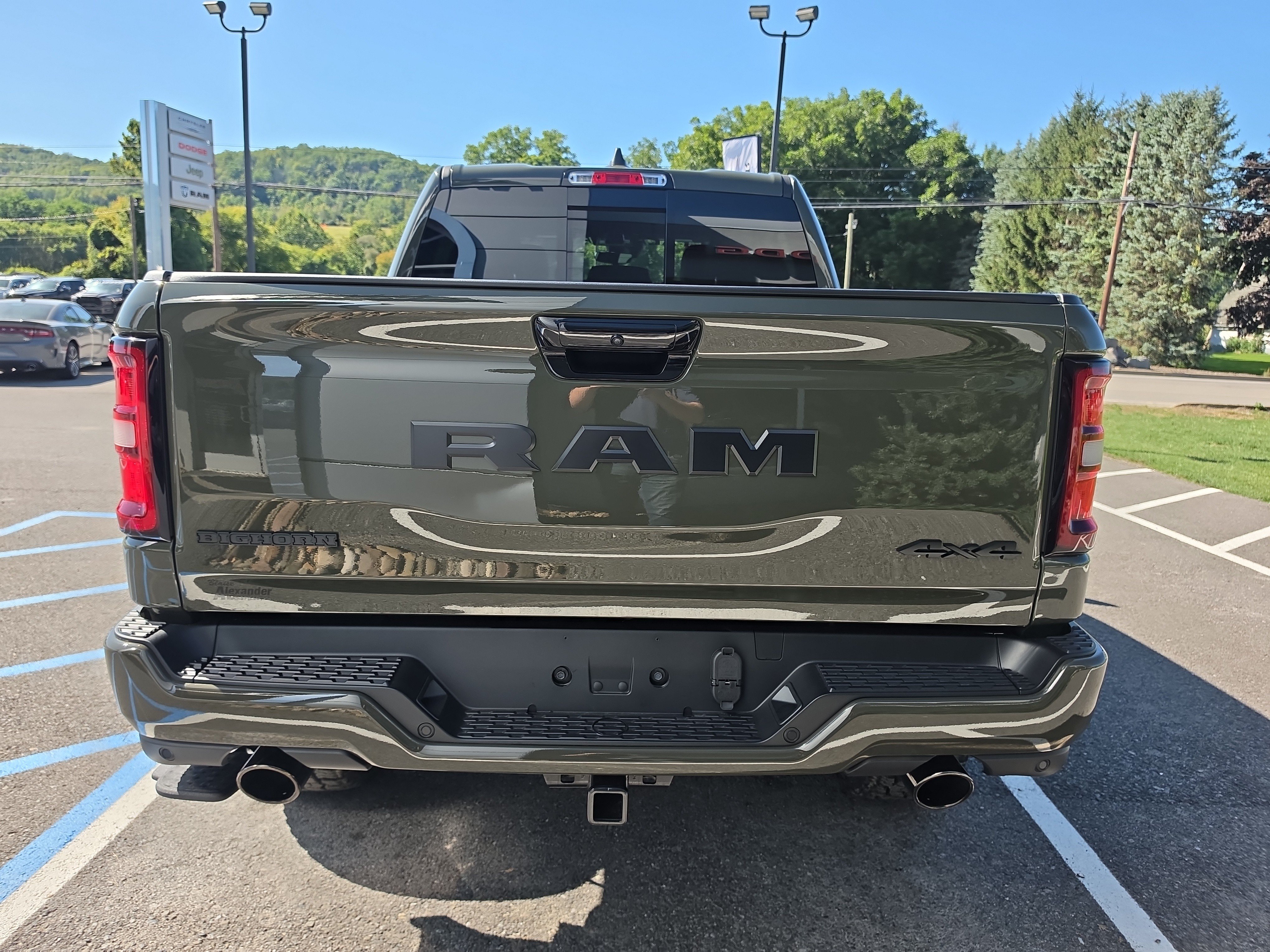 New 2026 Ram 1500 BIGHORN/LONESTAR CREW 4X4 Pickup