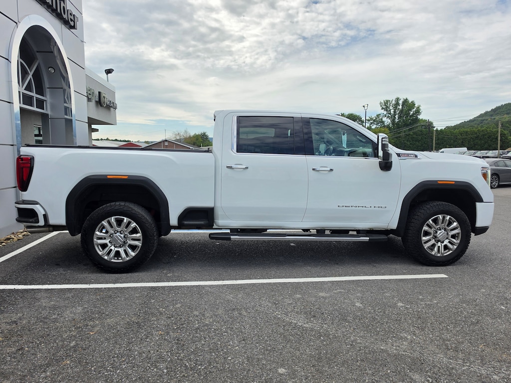 Used 2022 GMC Sierra 2500HD Denali Truck Crew Cab