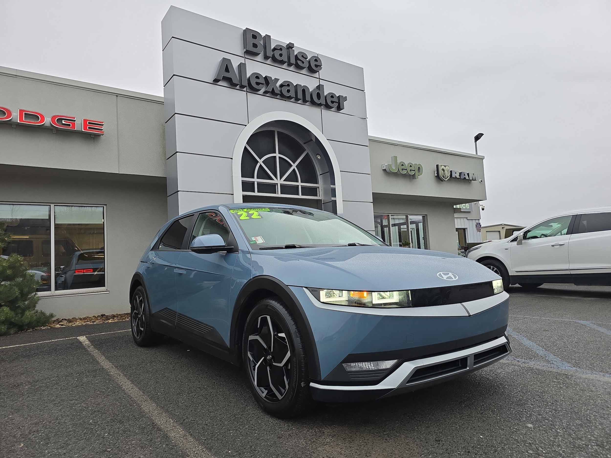 2022 Hyundai IONIQ 5 SE