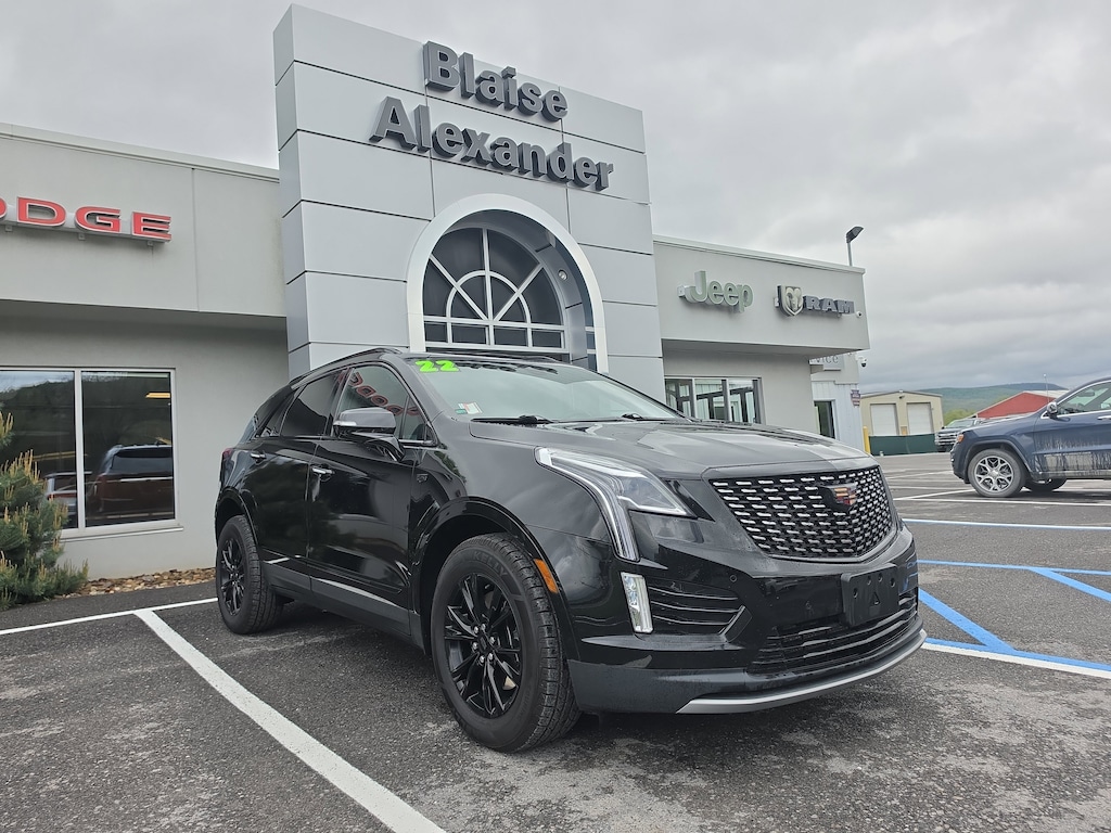 Used 2022 CADILLAC XT5 Premium Luxury SUV