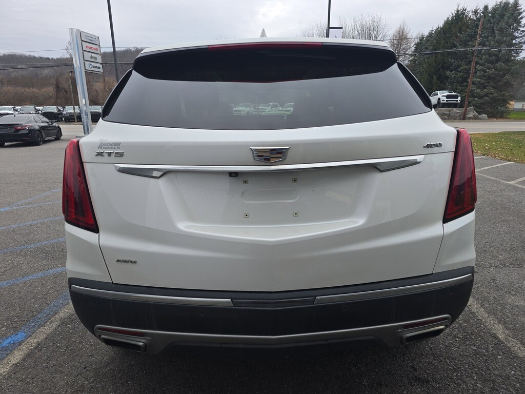 Used 2021 CADILLAC XT5 Premium Luxury SUV