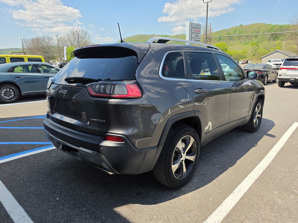 Used 2019 Jeep Cherokee Limited 4x4 SUV