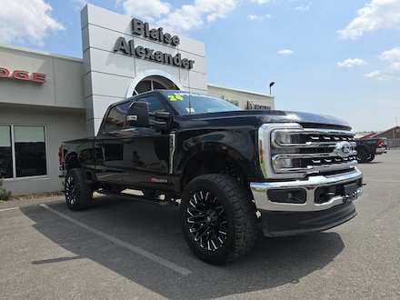 2024 Ford Super Duty F-350 SRW LARIAT Truck Crew Cab