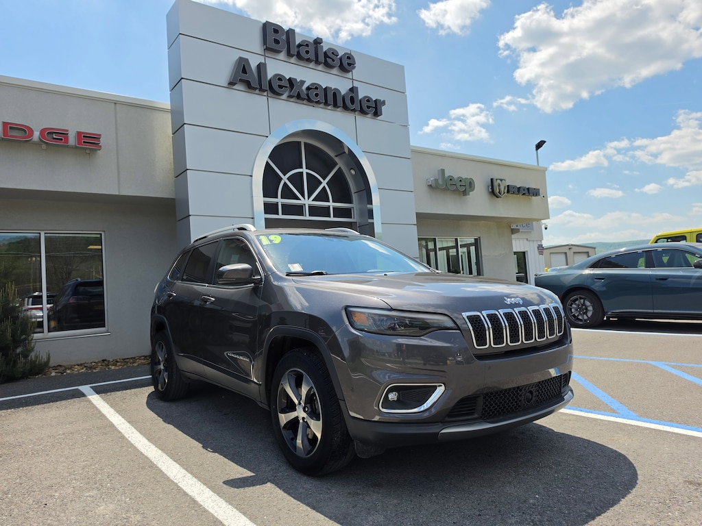 Used 2019 Jeep Cherokee Limited 4x4 SUV