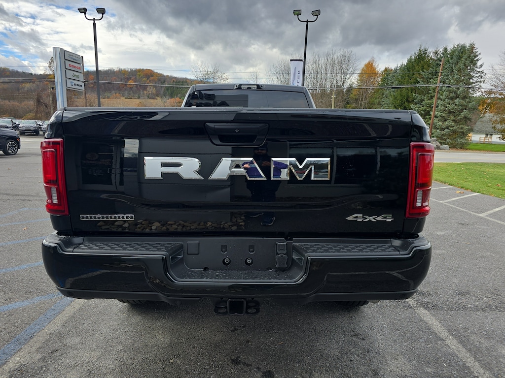 New 2026 Ram 3500 BIG HORN CREW CAB 4X4 8' BOX Pickup