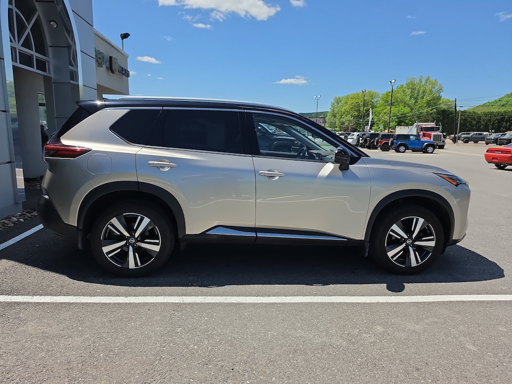 Used 2021 Nissan Rogue SL SUV