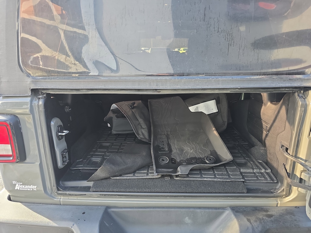 Used 2022 Jeep Wrangler Unlimited Sport SUV