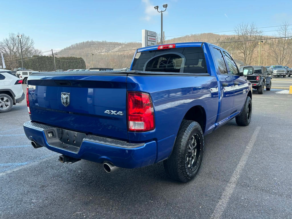 Used 2017 Ram 1500 Express Truck Quad Cab