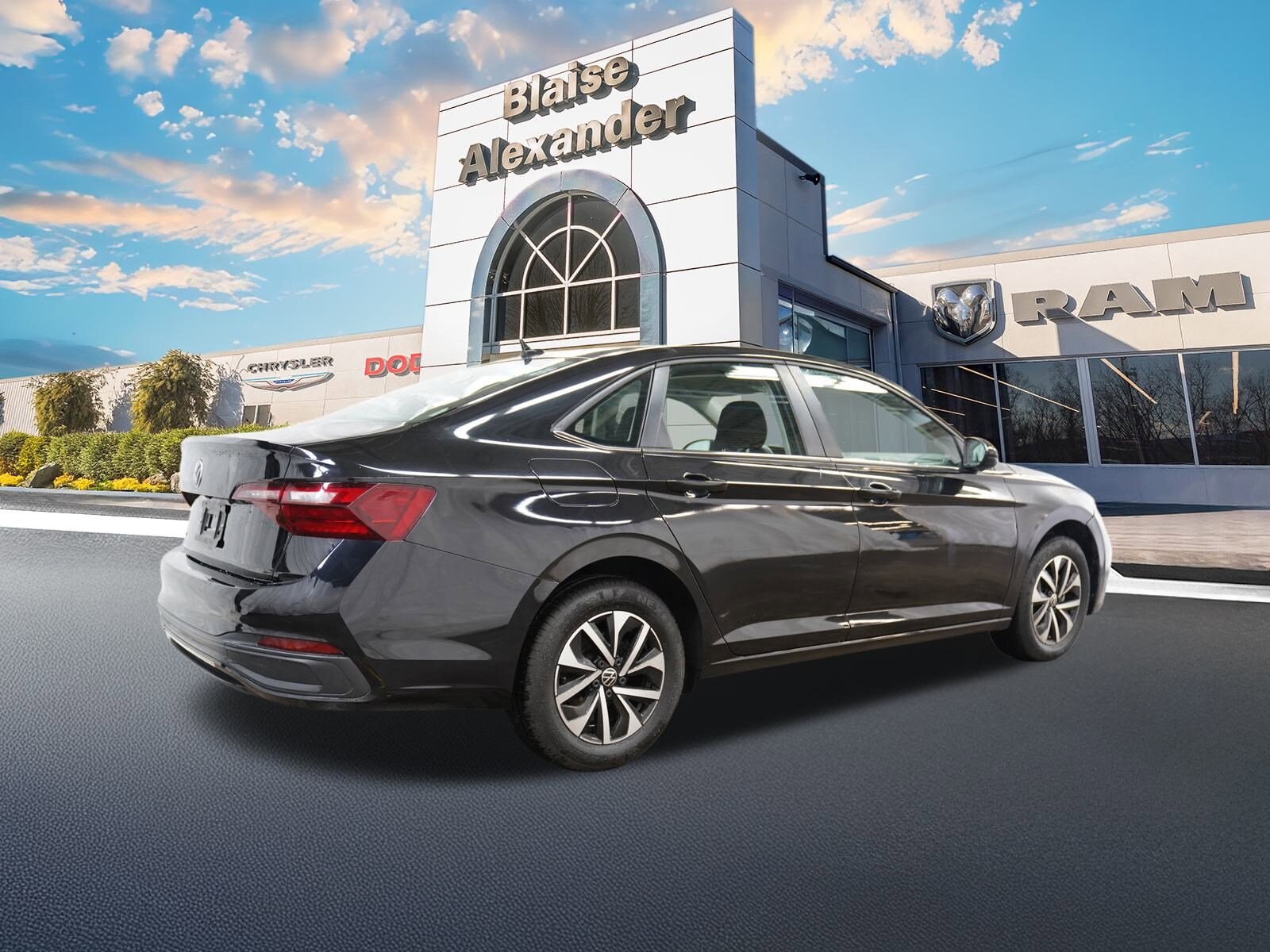 2024 Volkswagen Jetta S photo 3