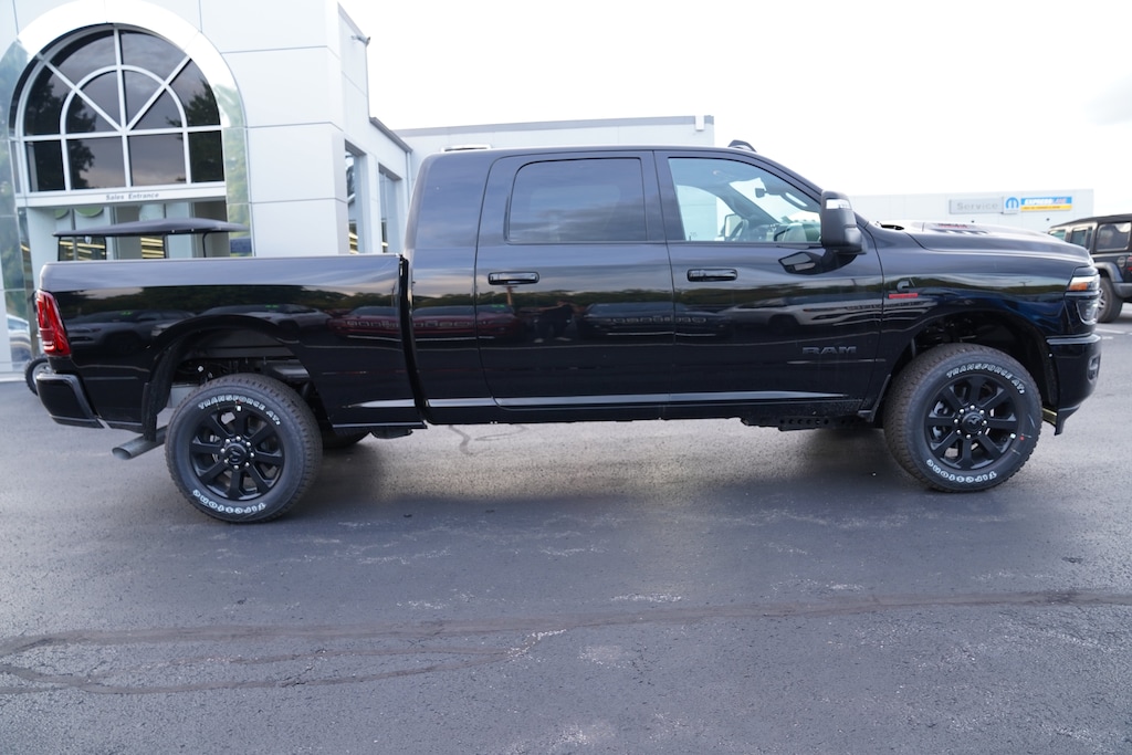 New 2026 Ram 2500 LARAMIE MEGA CAB 4X4 6'4 BOX Pickup