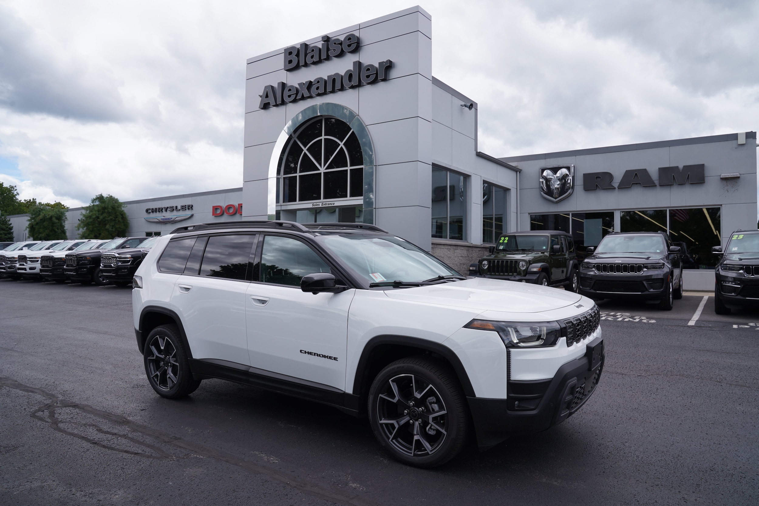2026 Jeep Cherokee Overland