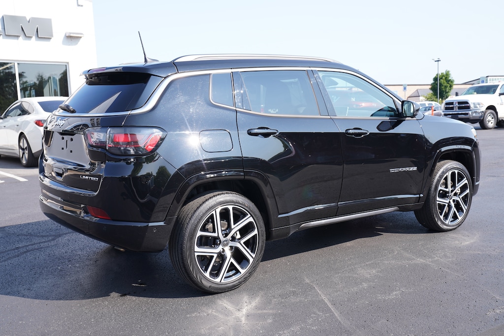 Used 2025 Jeep Compass Limited SUV